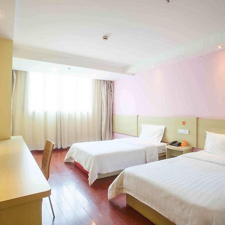 7Days Inn Deyang Zhongjiang Kuishan Park Exteriör bild