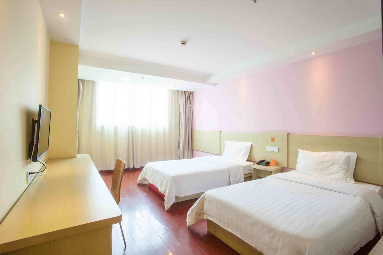7Days Inn Deyang Zhongjiang Kuishan Park Exteriör bild