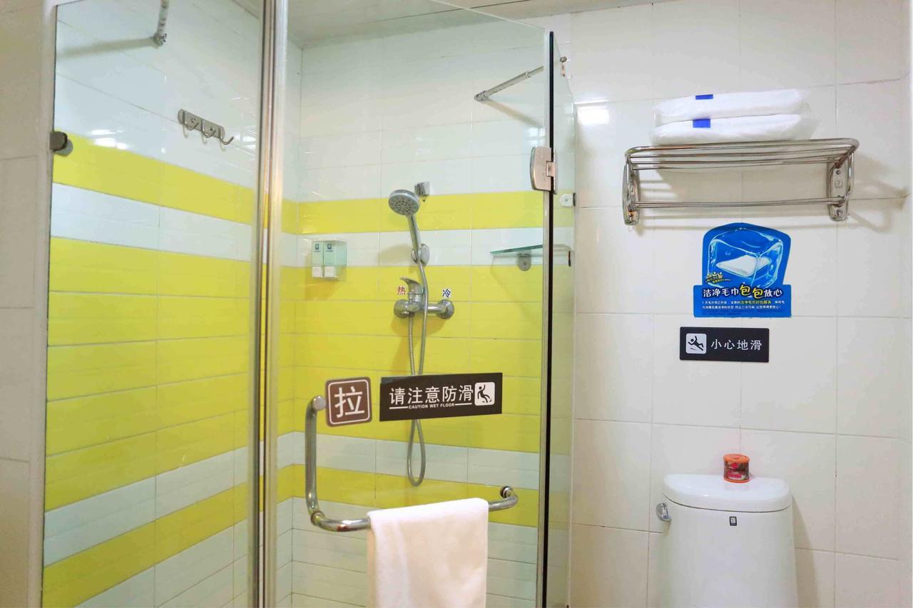 7Days Inn Deyang Zhongjiang Kuishan Park Exteriör bild