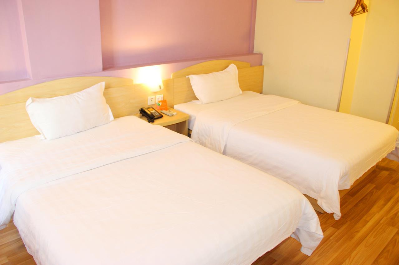 7Days Inn Deyang Zhongjiang Kuishan Park Exteriör bild